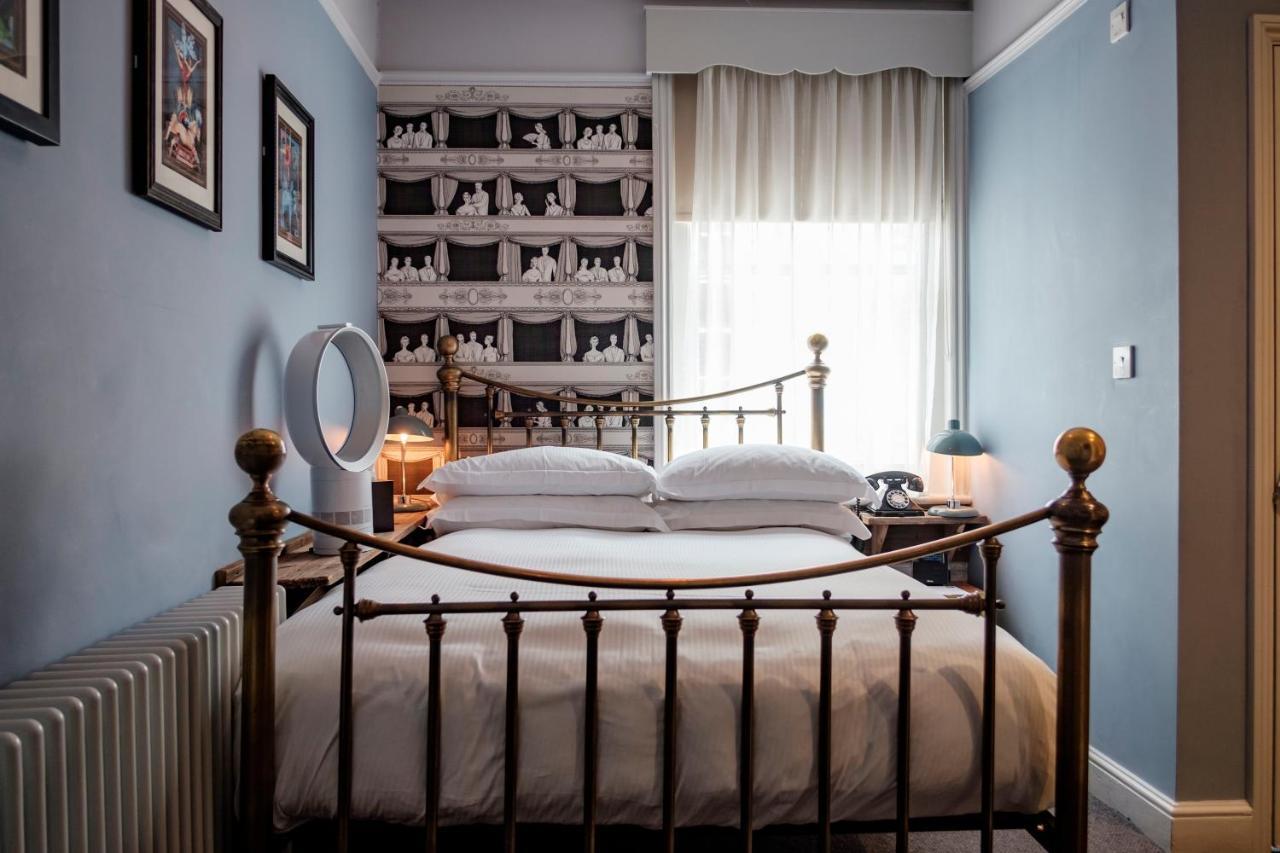 ברידפורט The Bull Hotel מראה חיצוני תמונה